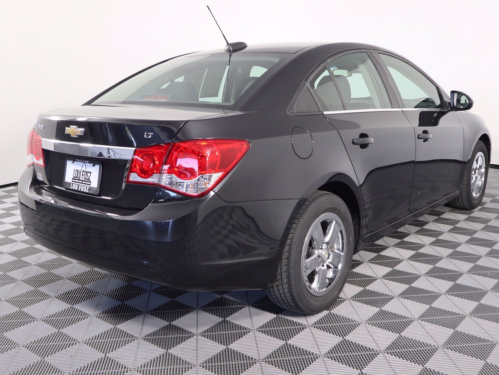 Pre-Owned 2016 Chevrolet Cruze Limited LT FWD 4dr Car